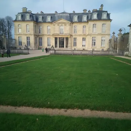 Bed & Breakfast Greenhill Noisy-le-Grand